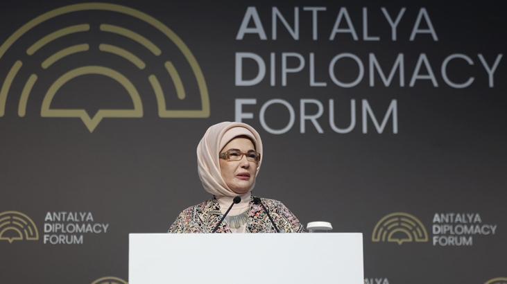Emine Erdoğan, 'Filistin İçin Tek Yürek' temalı programa katıldı